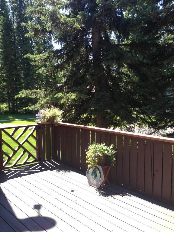 Redwood Meadows Bed And Breakfast Bragg Creek Luaran gambar