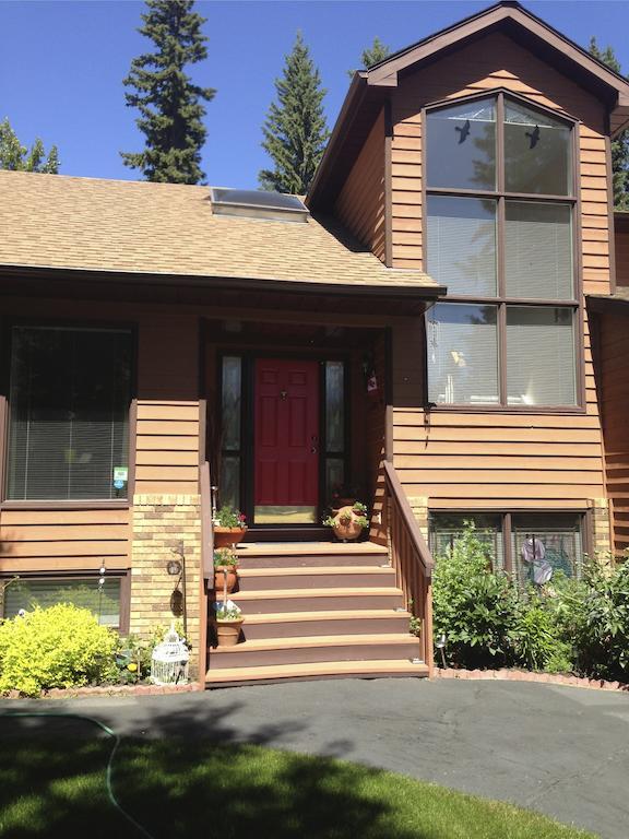 Redwood Meadows Bed And Breakfast Bragg Creek Luaran gambar
