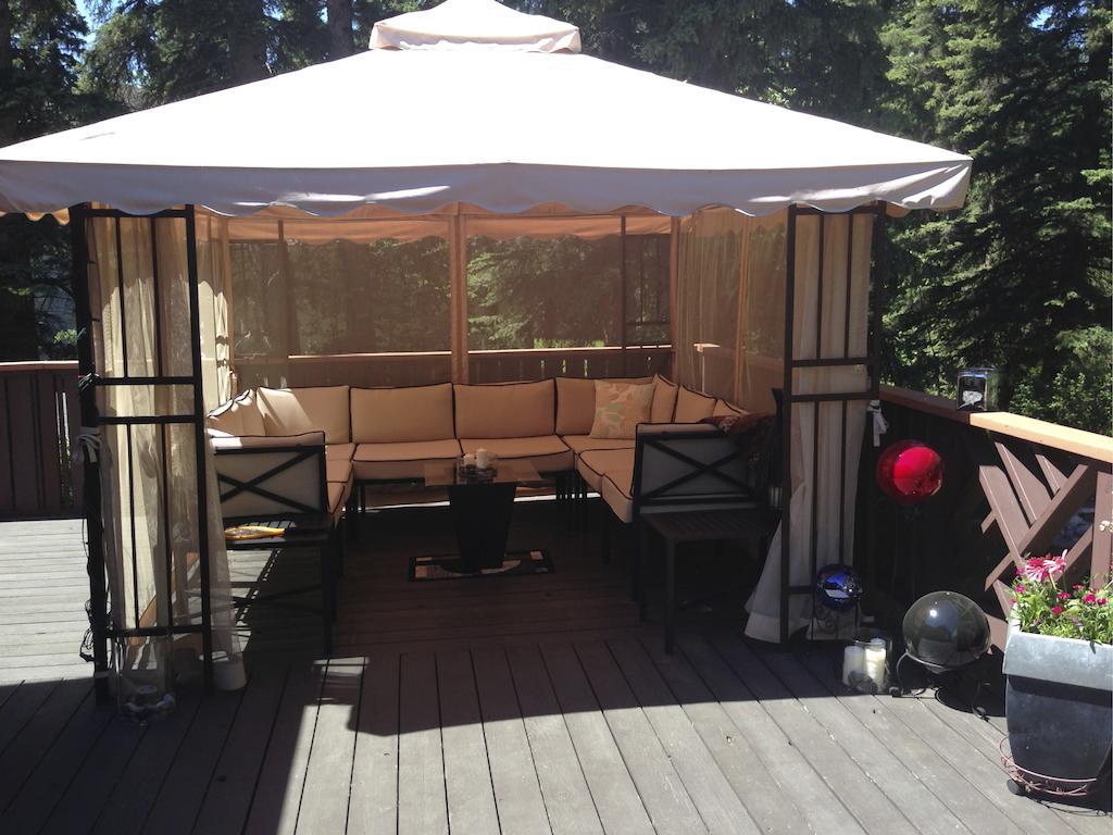 Redwood Meadows Bed And Breakfast Bragg Creek Luaran gambar